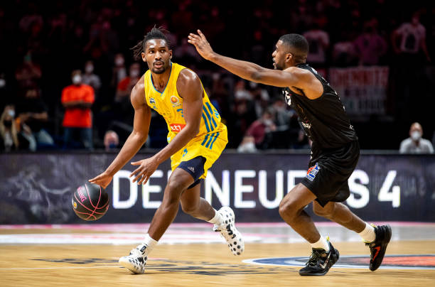 的赛季奠定 的赛季奠定